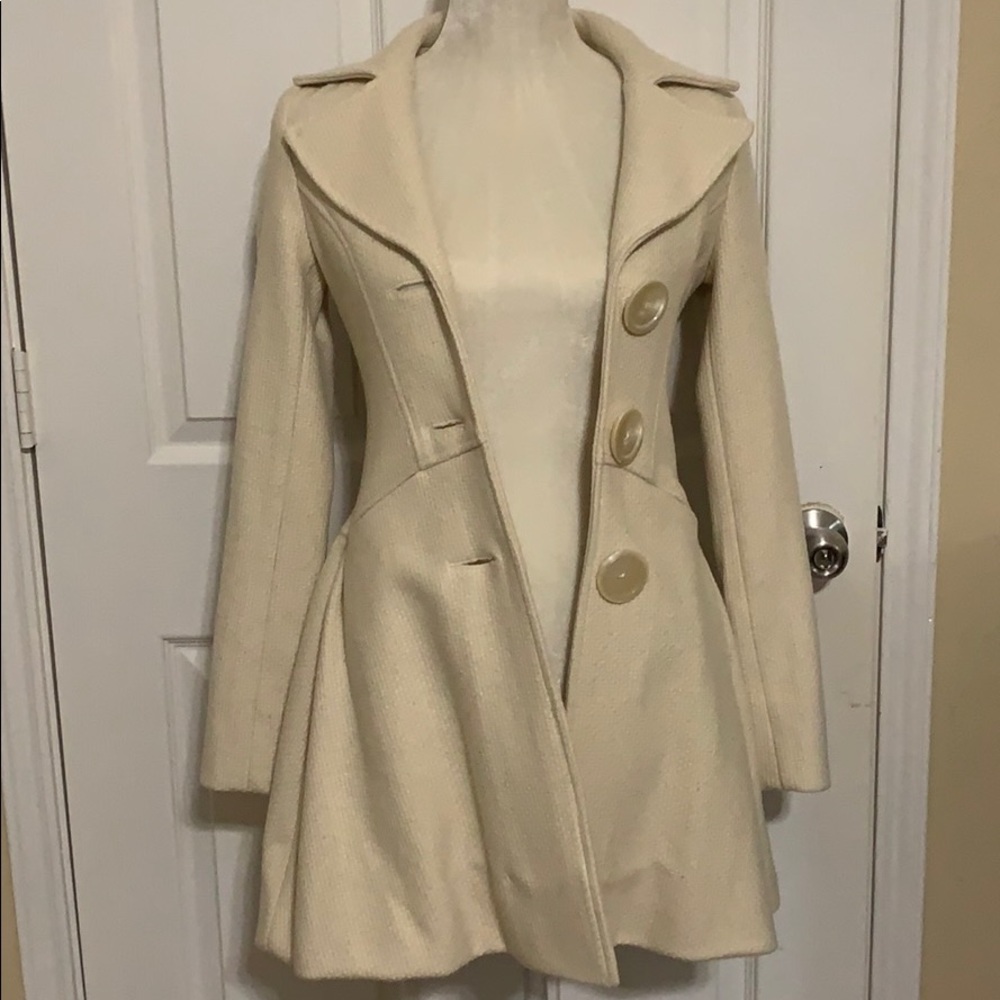 Maria D Peacoat